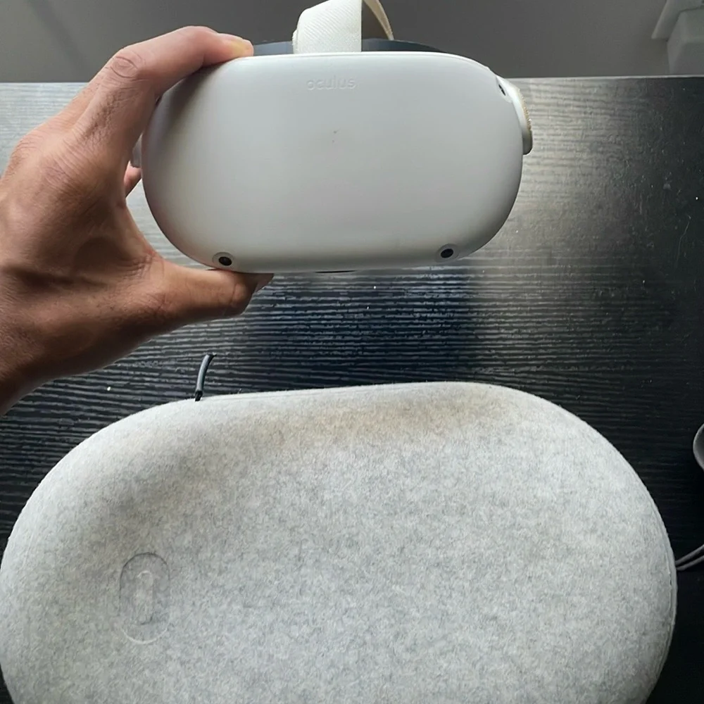 Oculus Quest 2 Vr headset